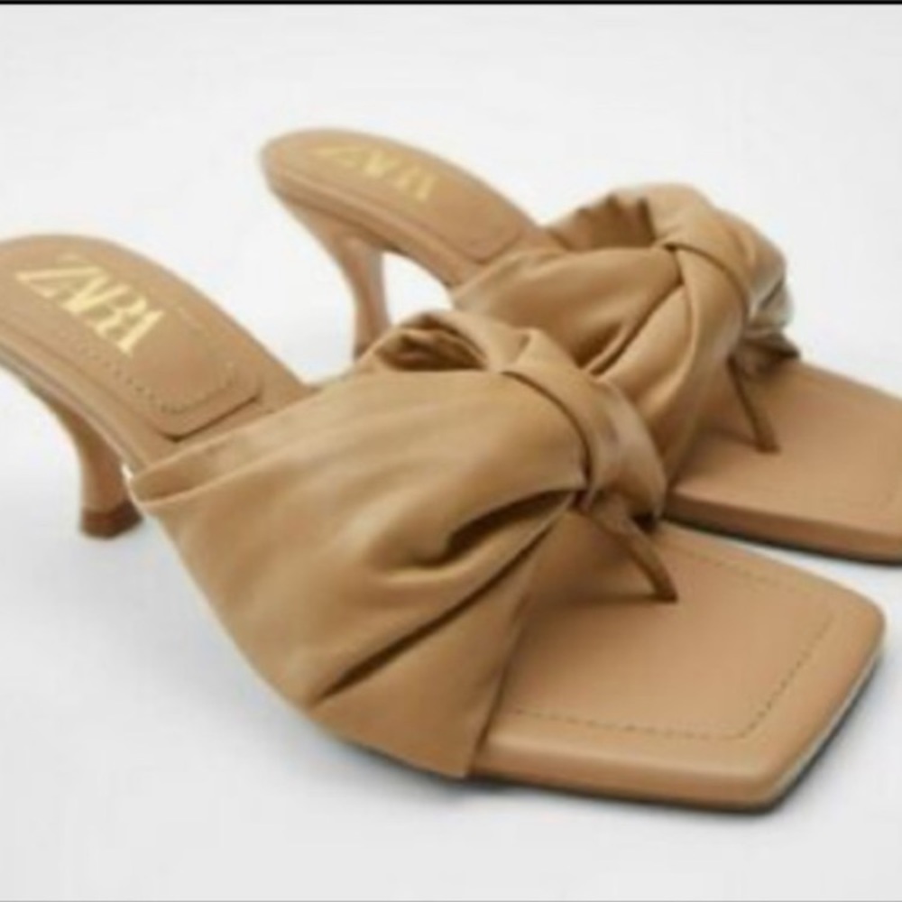 ZARA PADDED KITTEN HEEL SLIDES